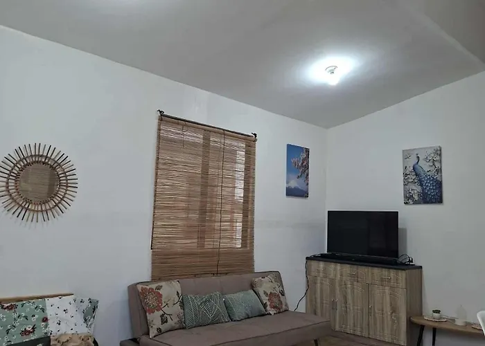 Foh Cozy Staycation Apartment *