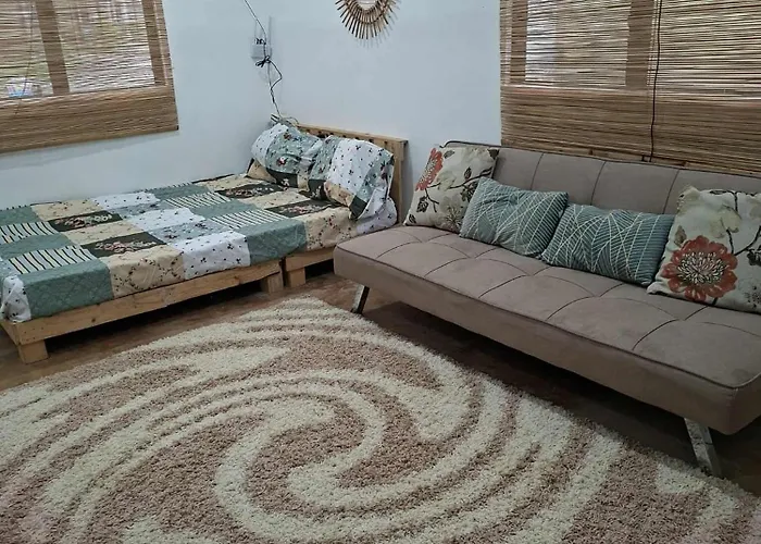 Foh Cozy Staycation Apartment